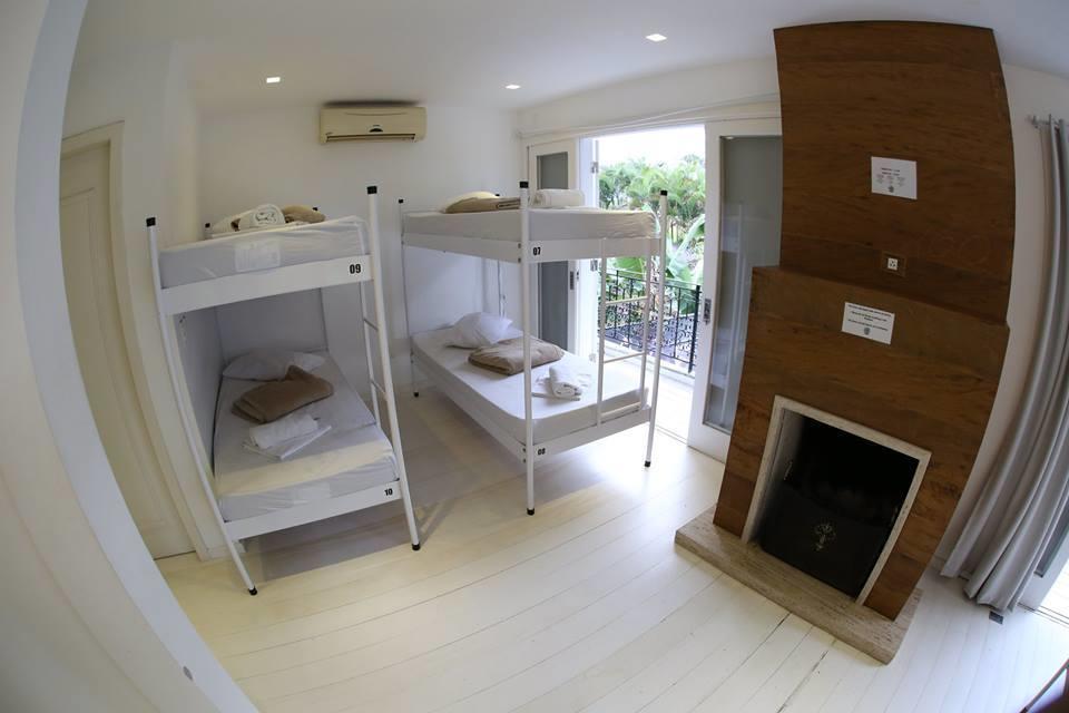 The Search House Hostel Florianópolis Εξωτερικό φωτογραφία